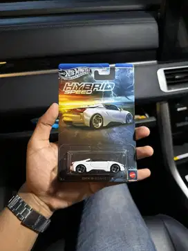 Hot Wheels hybrid speed