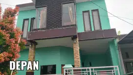 Rumah Nyaman 2 Lantai di Taman Kopo Katapang