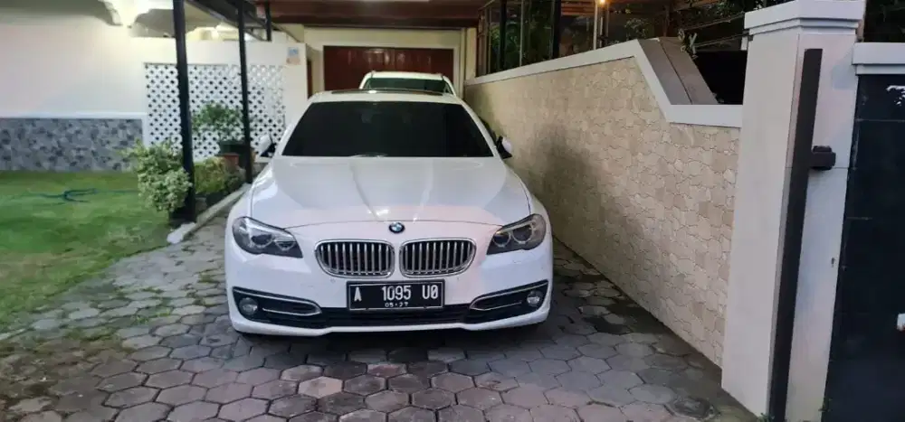 BMW 520I NIK 2014 pemakaian. 2015