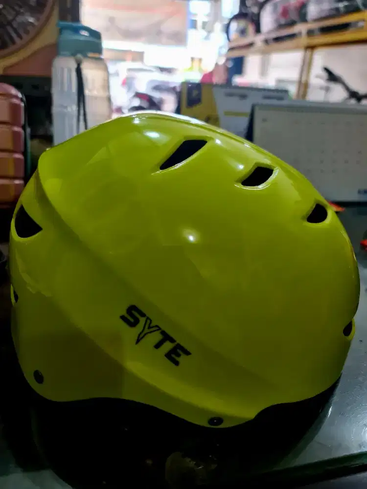 Helm Sepeda SYTE BY PACIFIC