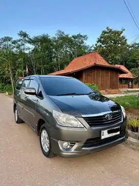 Innova g luxury