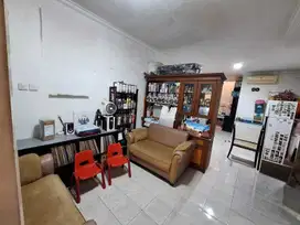 Dijual rumah mutiara taman palem Kt2+1 rapi siap huni