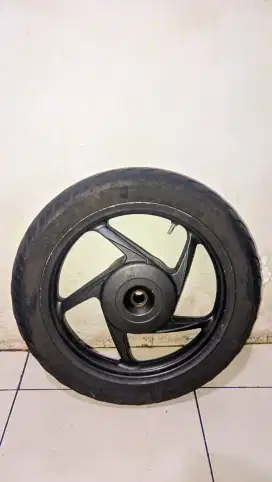 Pelek kzr 125 2014