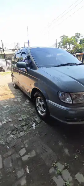 Hyundai Trajet 2009 Bensin