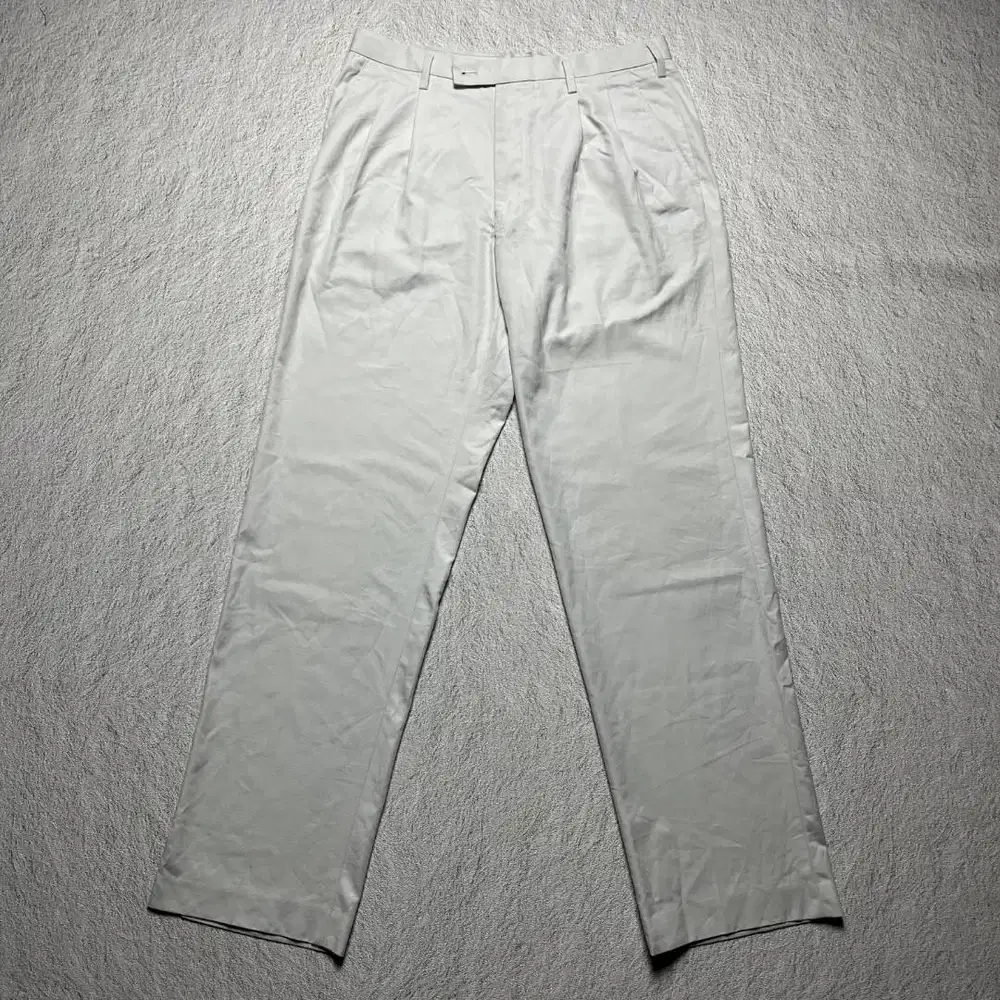 LONG PANTS UNIQLO CELANA PANJANG CHINO TEBAL BONE WHITE ORIGINAL