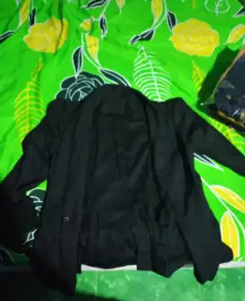 Blazer warna hitam preloved