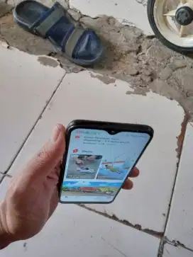 Realme 3 RAM 4/64 HP sajah
