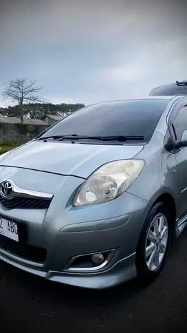 Dijual Toyota YARIS S Limited Matic 2010