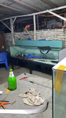 aquarium 220×60×47 urgent !!!