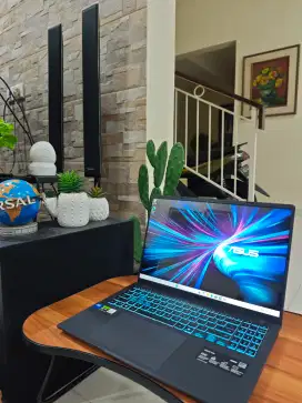 Laptop Asus Core 7 240H RTX4050 x rog tuf msi nitro