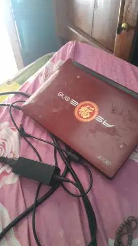 Notebook Aspire one D255 Windows 7, Intel atom