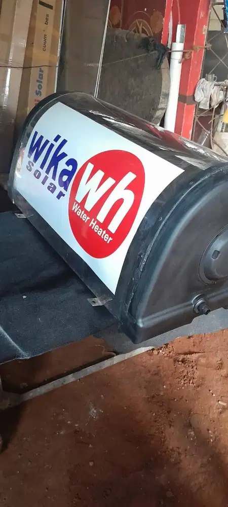 Solar water heater