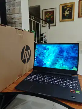 Laptop HP Victus 15 RTX4050 Ryzen 5 8645HS x rog tuf msi nitro