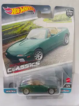 Hot wheels premium mazda mx-5 miata