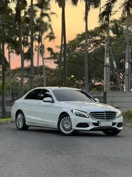 Mercedes Benz Mercy W205 C250 C 250 Exclusive Line Full Spec Sunroof