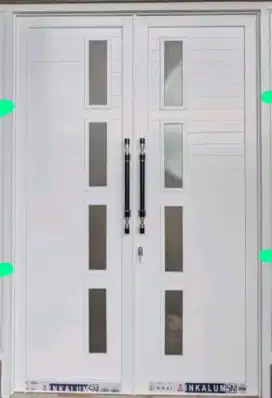Pintu minimalis