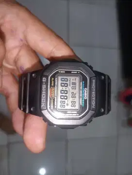 Casio G-Shock Dw 5600e