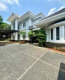 DIJUAL RUMAH MEWAH DI KAWASAN ELITE KEBAYORAN BARU JAKARTA SELATAN