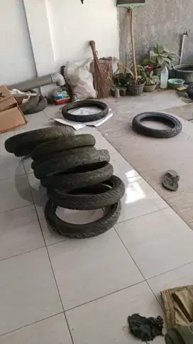 Ban bekas copotan motor masih tebal