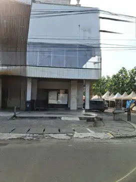 DIJUAL CEPAT RUKO 2,5 LANTAI LOKASI STRATEGIS DI GALAXY KOTA BEKASI