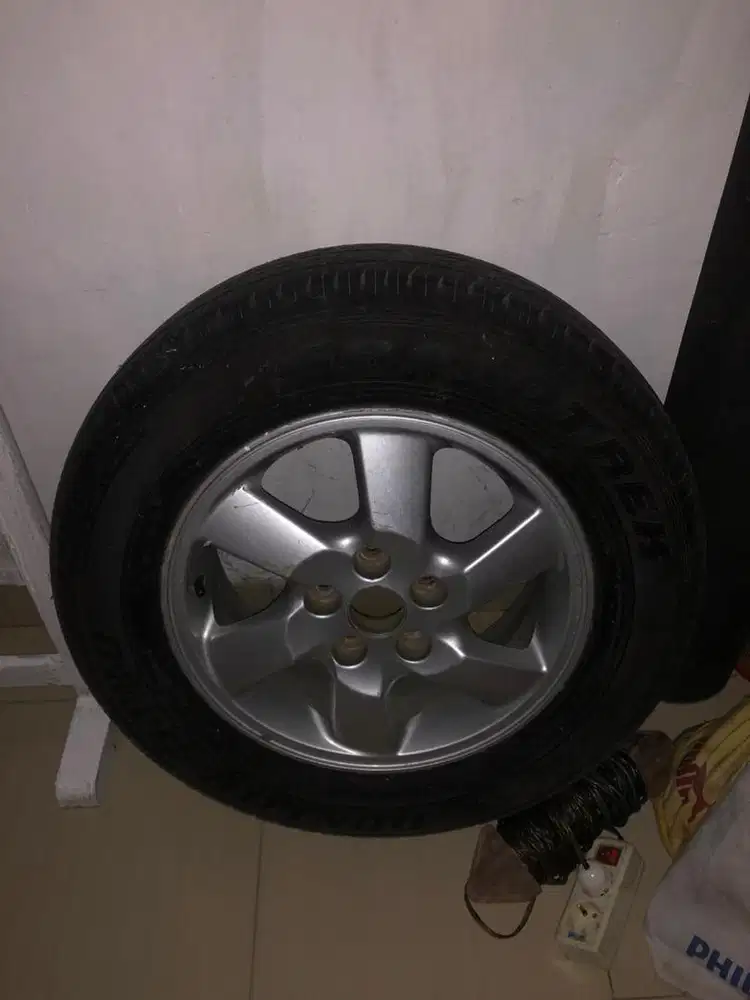 Velg dengan ban