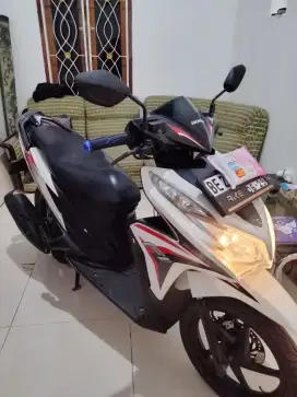 Honda Vario 125 Kzr 2014