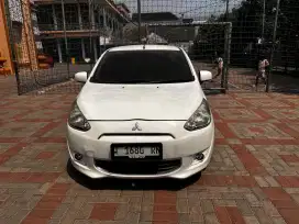 Mitsubishi Mirage 2014 putih