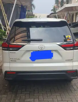 Innova zenyx hibrid type G, AT.2023