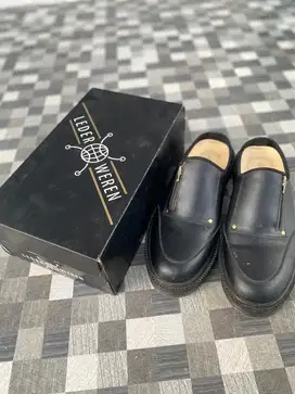 Sepatu Pria Lederweren