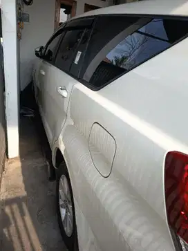 Toyota Kijang Innova 2015 Bensin