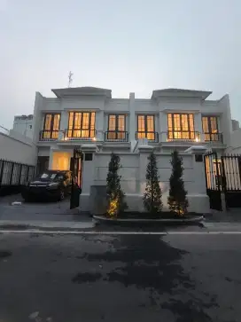 Dijual rumah baru 2 lantai siap huni di cempaka putih Jakarta pusat