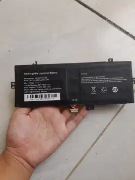 Baterai laptop zyrez sky 232 mini ori