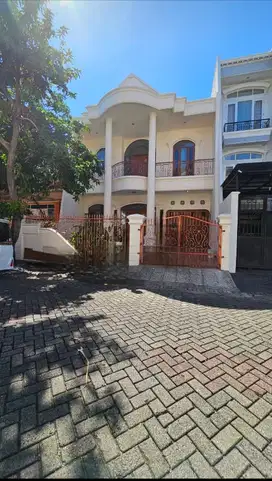 Rumah di villa gading indah siap huni