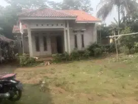Jual rumah murah LT 250m², tinggal ngeliat aja