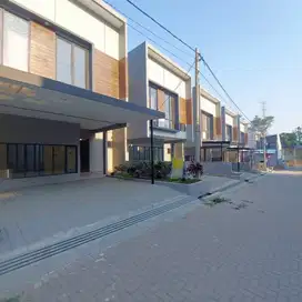 RUMAH BARU MODEREN DI PONDOK HIJAU, SETIABUDI, GEGERKALONG, BANDUNG