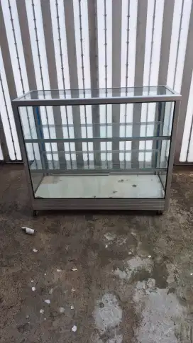 Estalase 1 Meter Sedang
