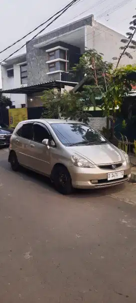 Jazz gd 3 m/t mulus siap pakai