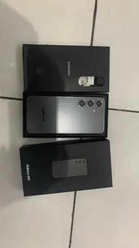 Di jual samsung s24 8/256gb