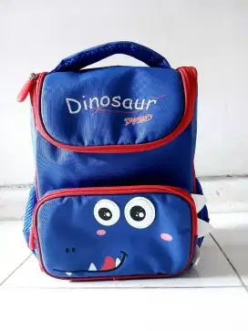 Tas sekolah anak