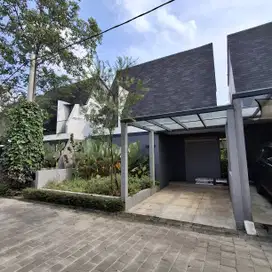Rumah Dekat Sekolah Lazuardi Cinere Siap Huni