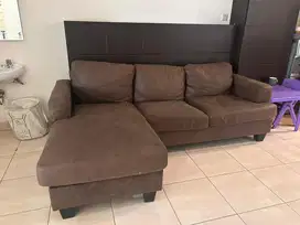 Sofa bekas Informa Coklat