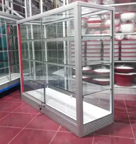 Etalase Kaca Serbaguna Dengan Pintu Geser Panjang 1,2 Meter