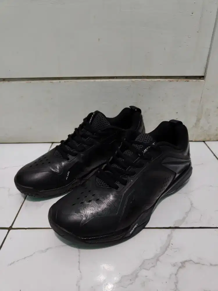 Sepatu Li-Ning AYAQ013 Shadow V LE Mulus Siap Pake