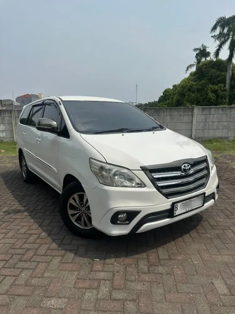 Toyota Innova 2.5 G AT 2014