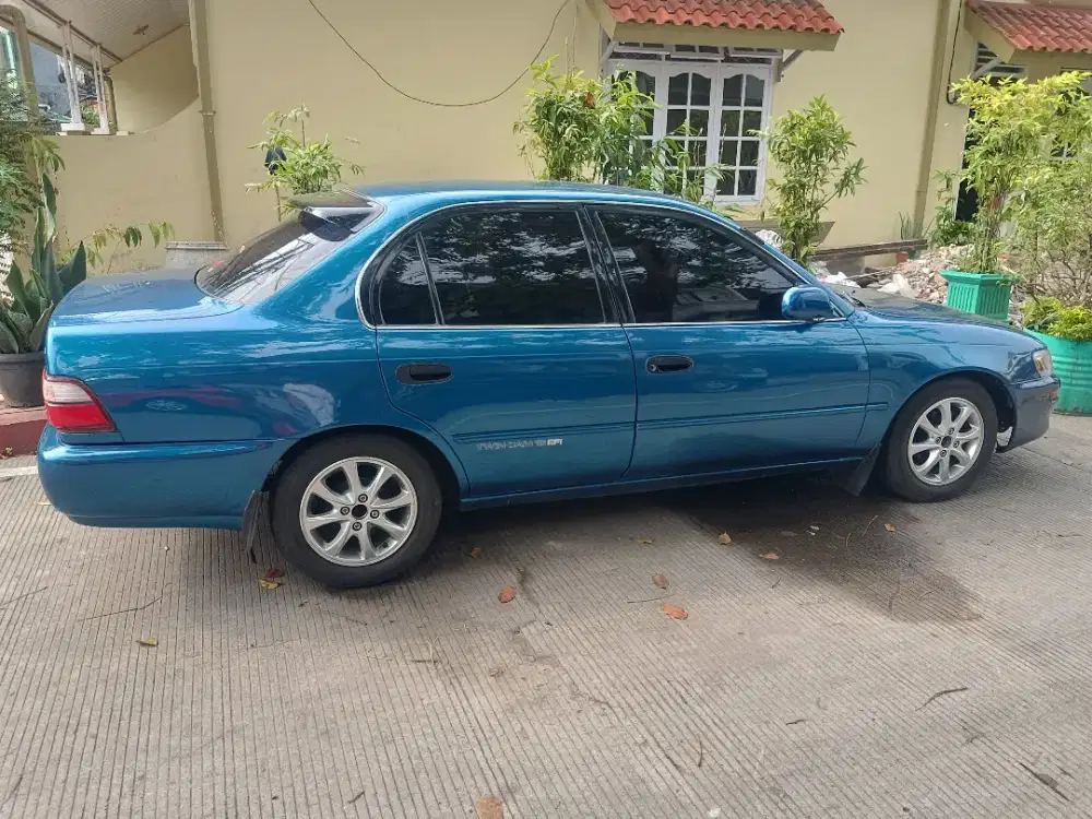 Toyota great Corolla Tahun 1995 Manual