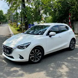 CASH Mazda 2 GT AT 2015