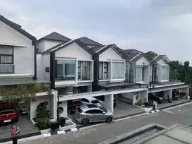 Rumah bandung utara pondok hijau befasilitas harga nego