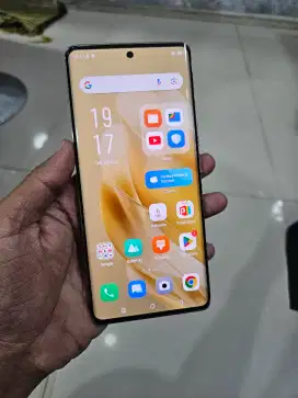 Infinix zero 30 8/256 hp casan layar cekung