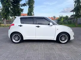 Suzuki Swift 2011 Bensin