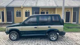 ISUZU PANTHER MIYABI TAHUN 1994